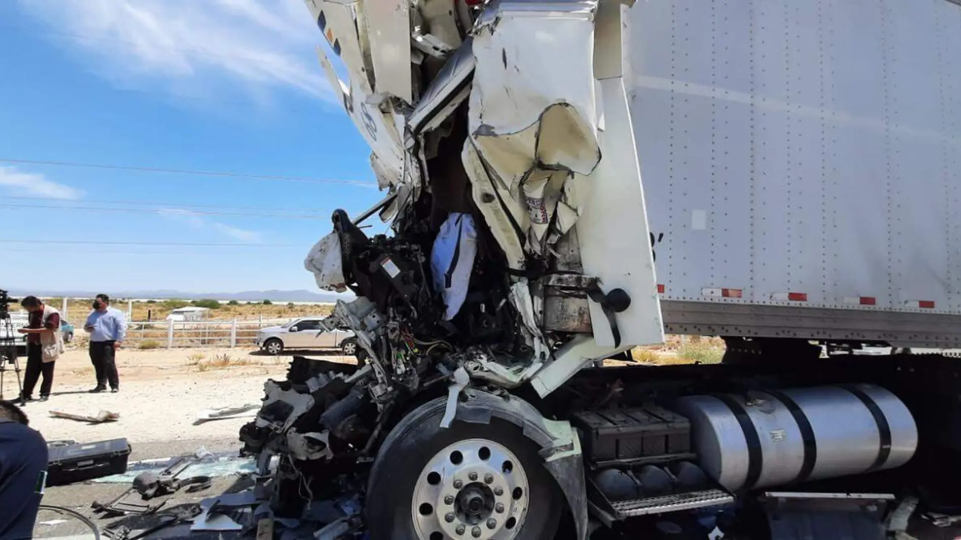 trailer-accidente-hermosillo-santa ana3